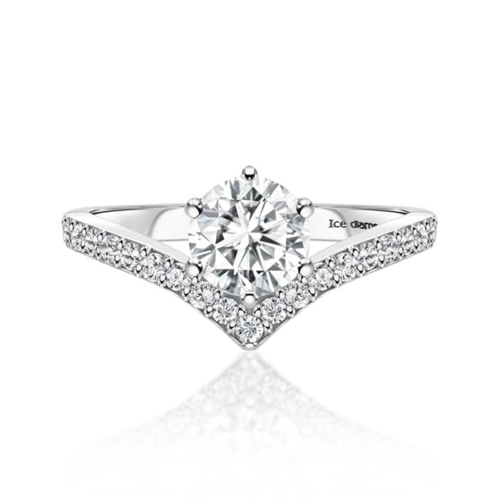טבעת אוריה בעיצוב אנגלי כסופה 1.4 קראט אבני מואנייס ice diamonds